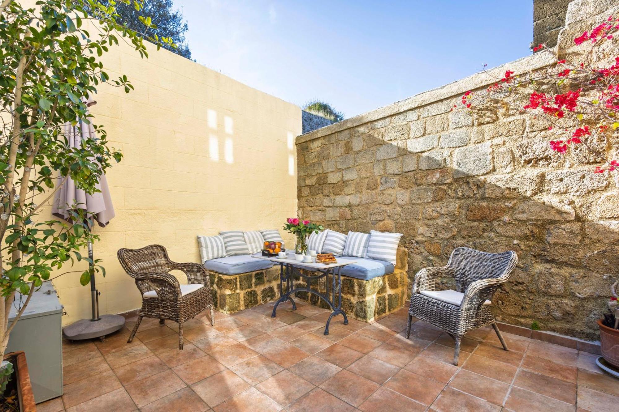 Maison Roxanne & Maisonette In Medieval City By Rhodes4Vacation Rhodes City Bagian luar foto
